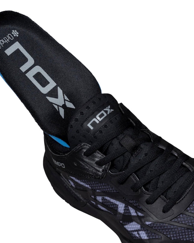Zapatillas de Pickleball NOX LUX TEMPO – Black/Cool Grey 2026
