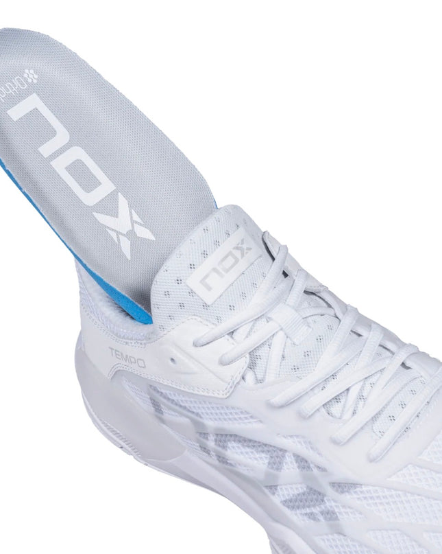 Zapatillas de Pickleball NOX LUX TEMPO – White/Violet Grey 2026