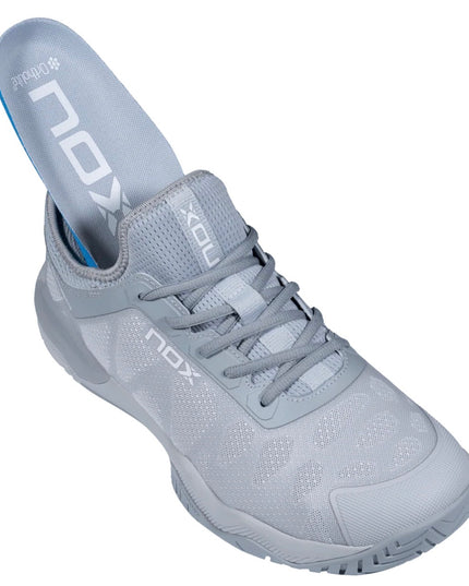 Zapatillas de Pickleball NOX LUX NERBO – Lunar Rock/High Rise 2026