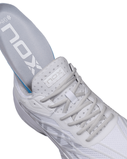 ZAPATILLAS DE PÁDEL AT10 LUX BLANCO/GRIS