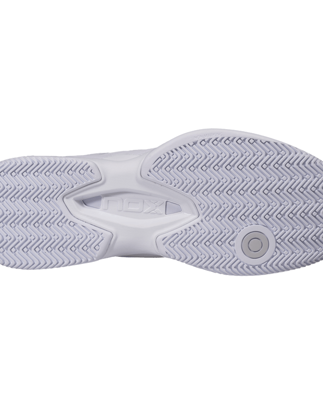 ZAPATILLAS NOX DE PÁDEL AT10 PRO BLANCO/GRIS